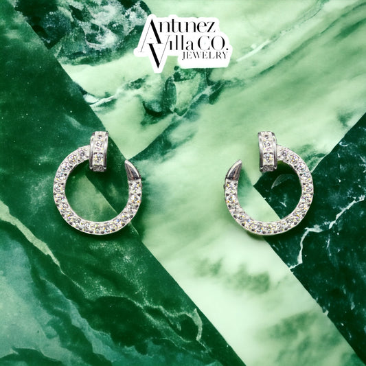Clou de Charme Silver Earrings